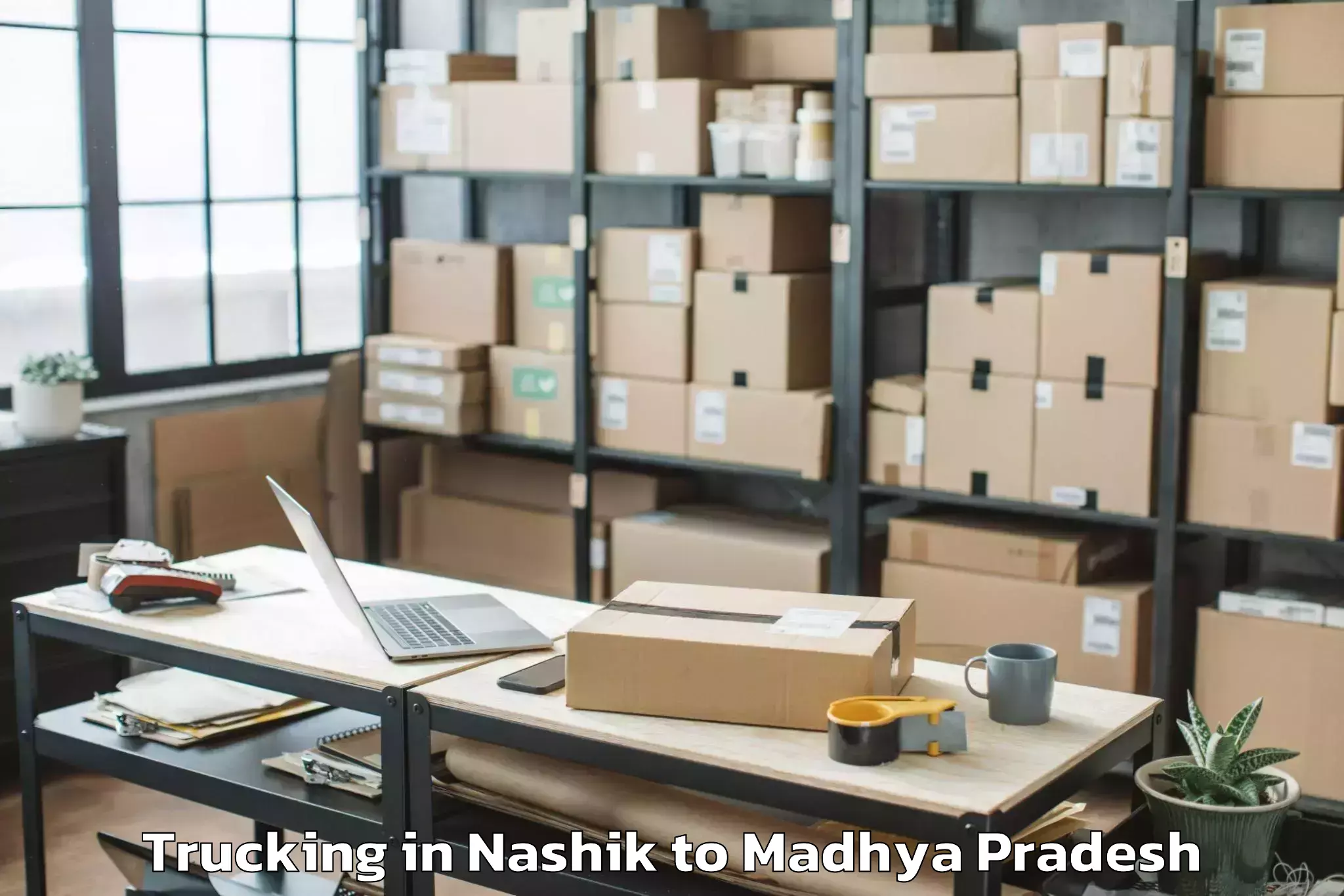 Leading Nashik to Gwalior Airport Gwl Trucking Provider